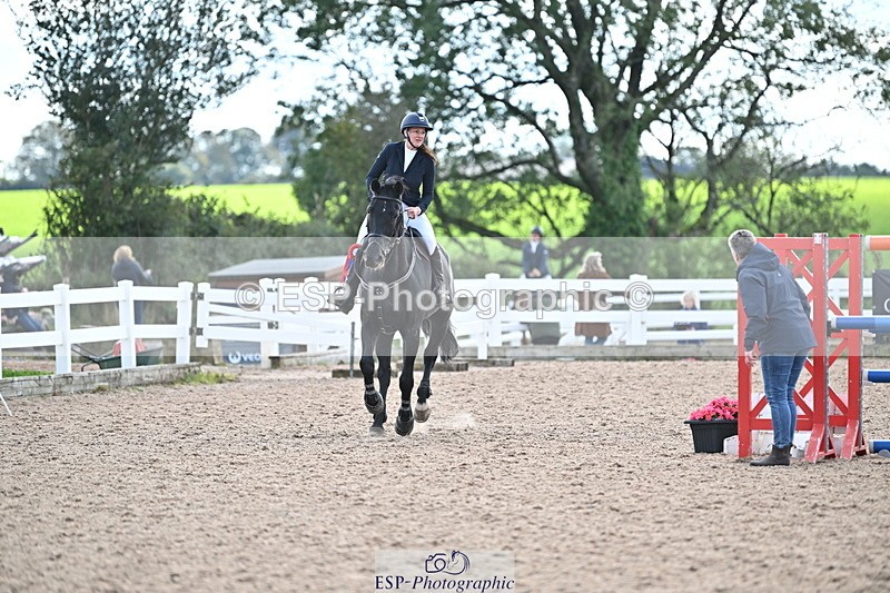 241005A-130602-03986 - SAT Cls 18 1.05m Amateur Jump Off and P