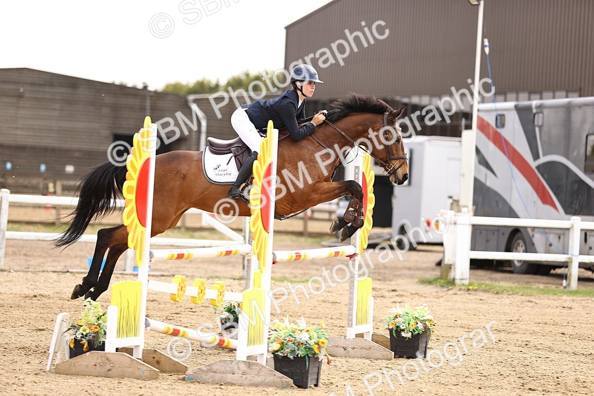 SBM_002450 - Class 11 - Senior newcomers - 1.10m