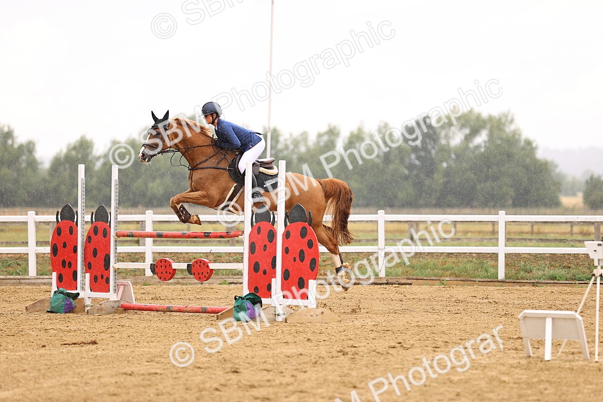 SBM_026568 - Class 12 - Amateur Championship Qualifier 1.05m