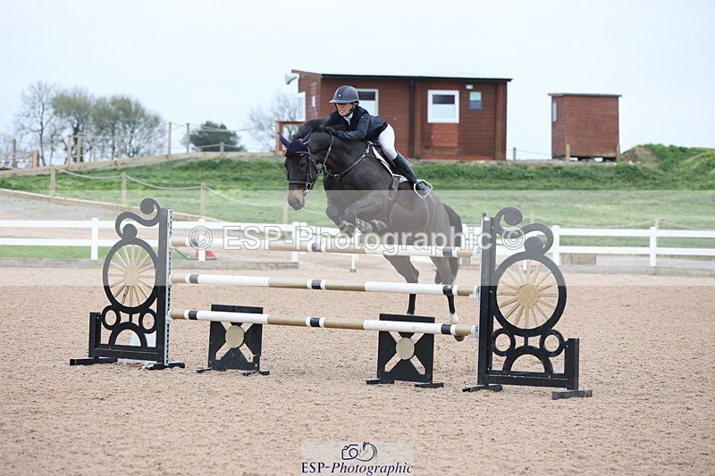 241101A-152221-02936 - FRI Cls 7 Blue Chip Grade B&C Jump Off