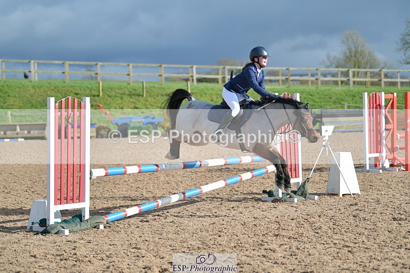 240211A-134911-03261 - Stepping Stones