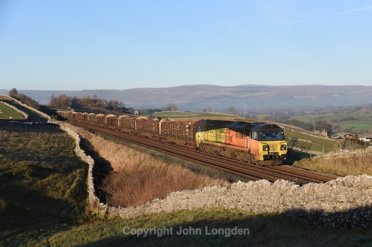 JL - 17.12.21 70802 6J37 Carlisle - Chirk, Greengates - Greengates