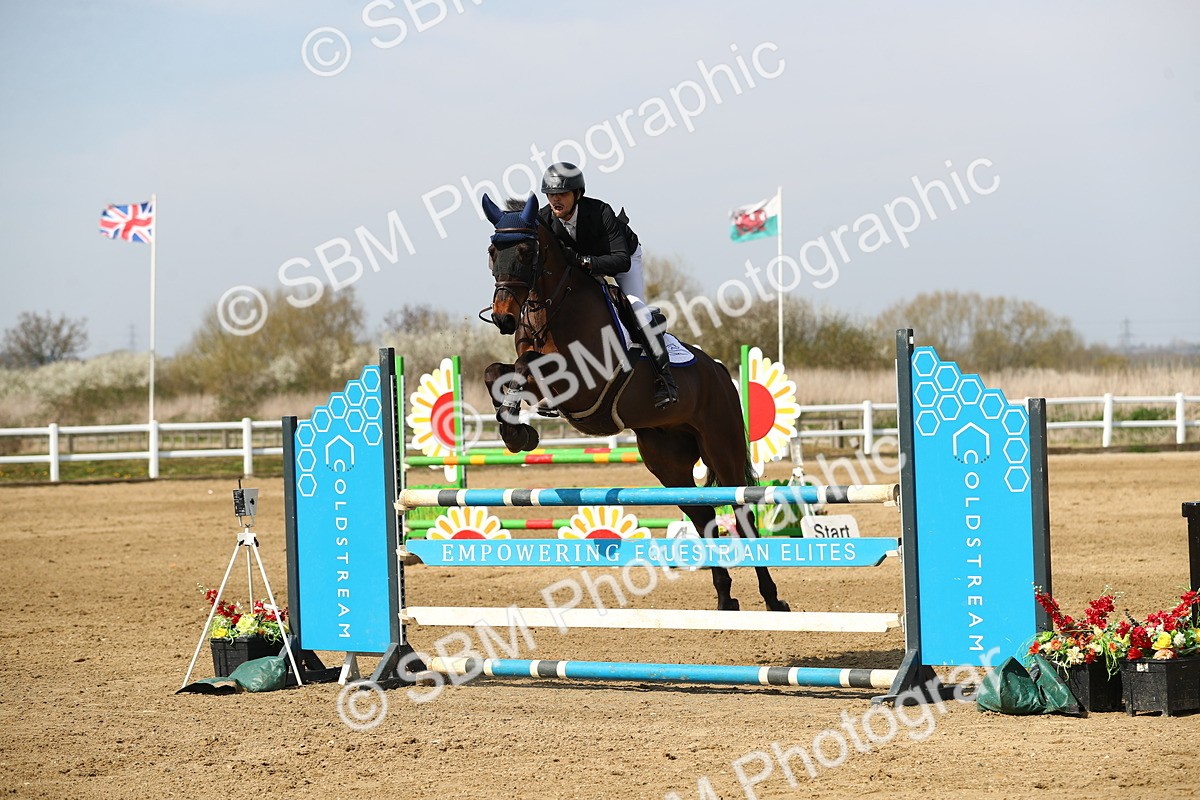 SBM_002622 - Class 10 - Senior Newcomers - 1.10m