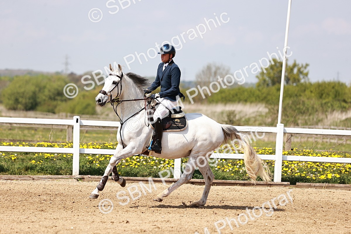  - Class 23 - Senior 1.05m