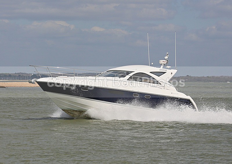 140418 CHELSEA BLUES FAIRLINE TARGA 44 WT7A7809 - 100528 CHELSEA BLUES - FAIRLINE TARGA 44