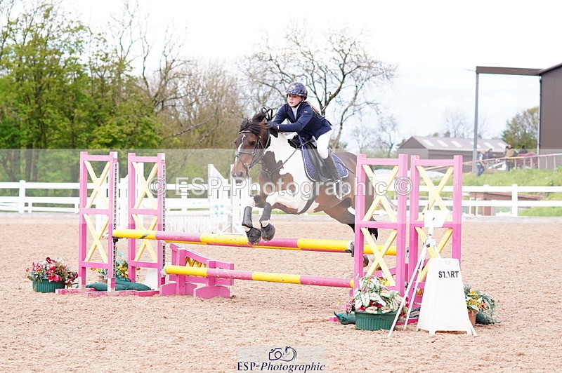 240506A-155906-10042 - Cls 21 Club 80cm