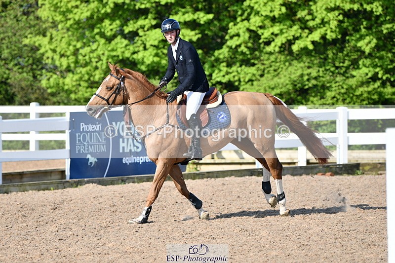 240512A-083915-16923 - Cls 39 British Novice and 90cm Open