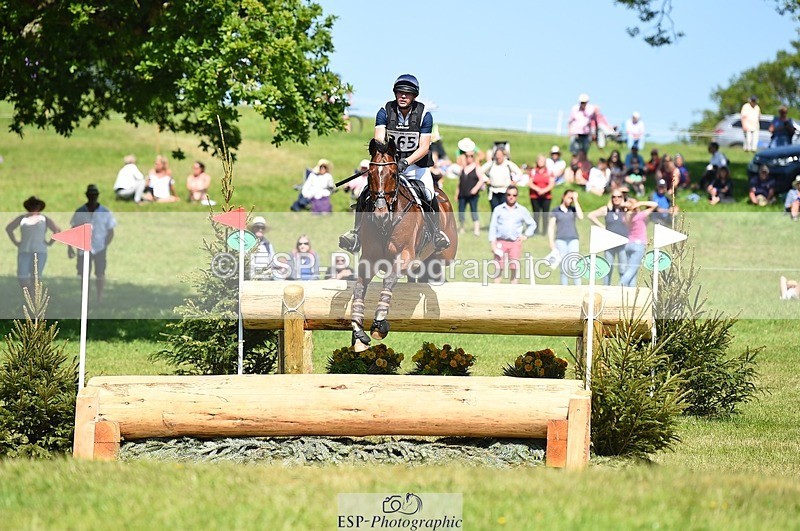 230527-150900-10300 - 365-BWE_NEWTON_DE_JASPER-Adam_Harvey-XC