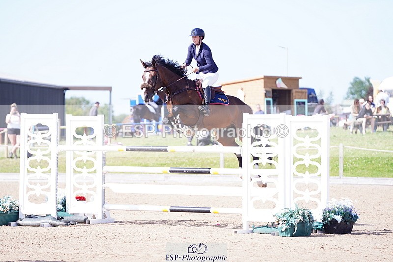 240803A-155740-09073 - Cls 32 National 1.30m Open