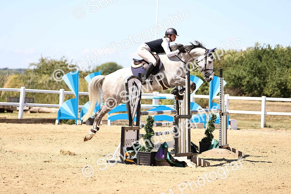 SBM_014895 - Class 15 - Senior Newcomers - 1.10m Open