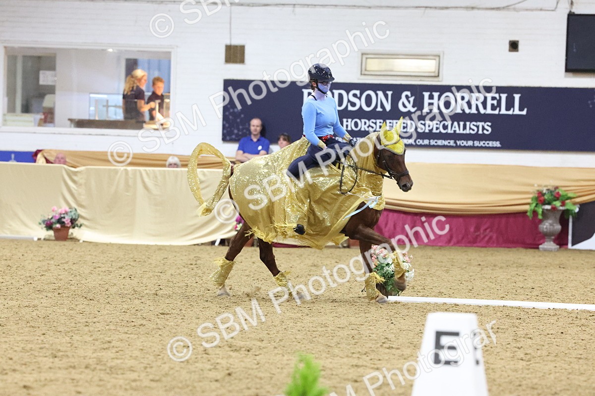 SBM_10146 - Class 52 Strictly Fancy Dress-Age