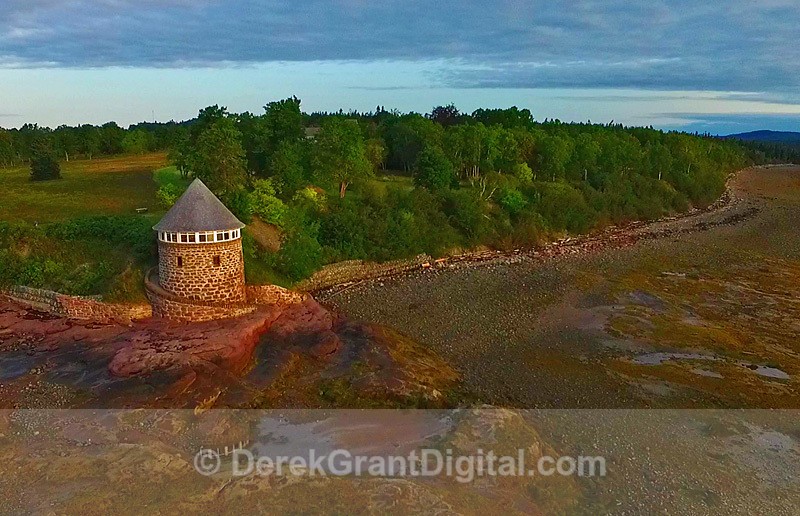 BathHouse Ministers Island Lowtide - Ministers Island