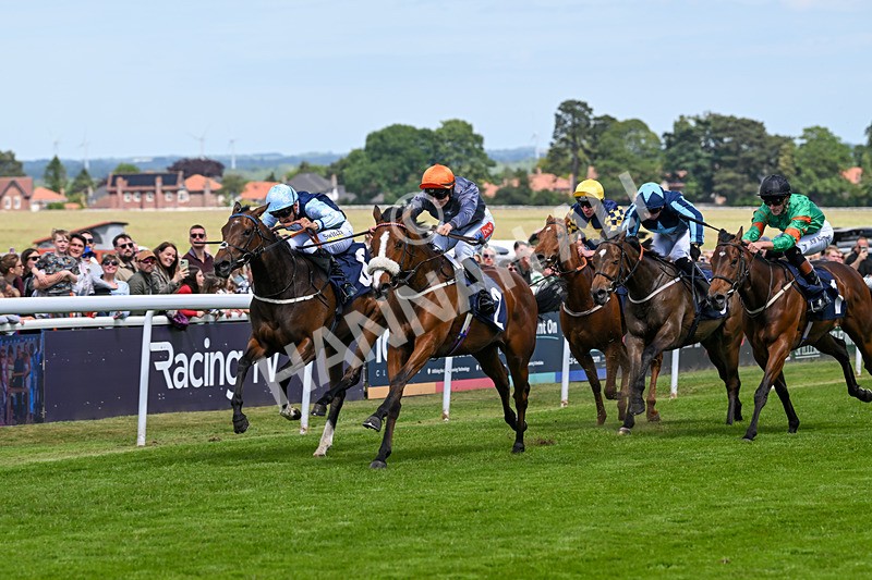 280525-Race 1-Head For Freedom-4140 - Race 1