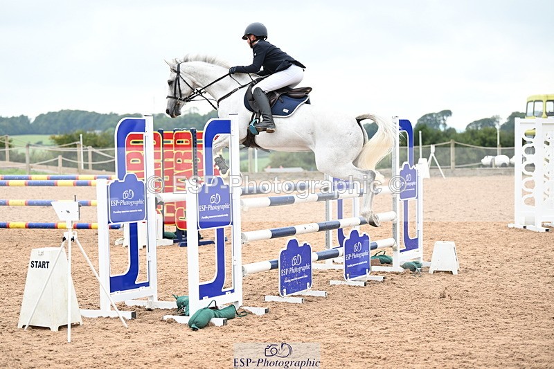 240907A-143156-02370 - Cls 4 Pony Big Team 95cm & 1.05m