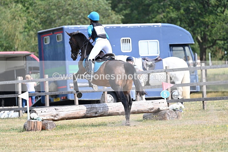 WJ7_1596 - XC Time 11:41 to 11:54