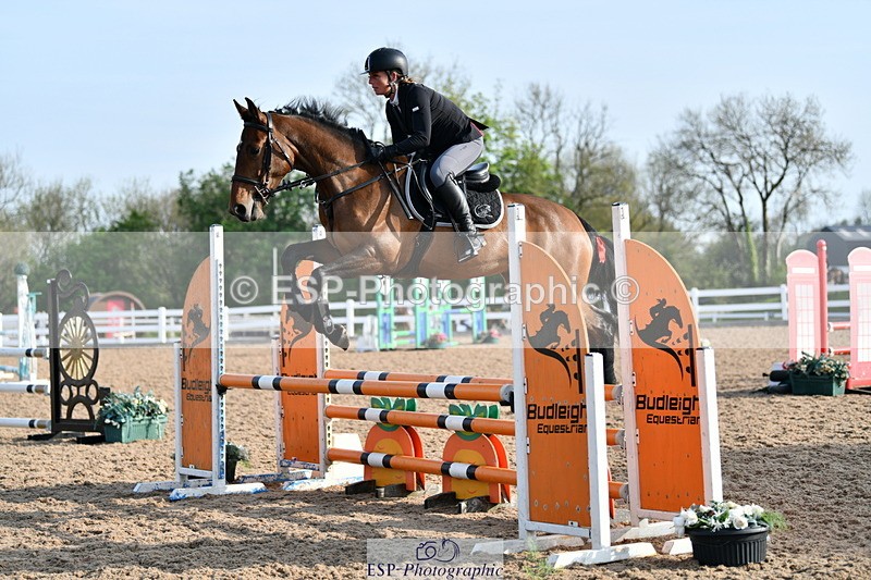 240511A-080458-10467 - Cls 27 85cm National Am Quali