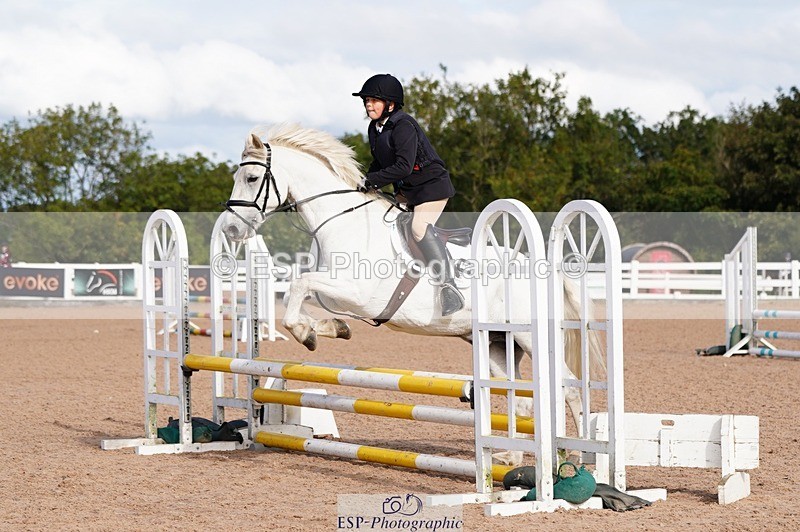 250921-104416-02379 - Cls 19+20 Club and Schools 60cm