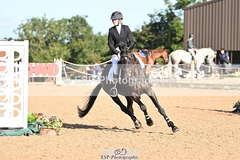 240913A-092919-03260 - Cls 13 Snr 1.05m & 1.10m Open