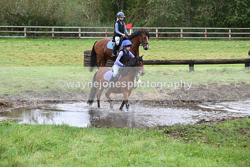 WJ6_7225 - Time at Photographer 13:23 to 13:49