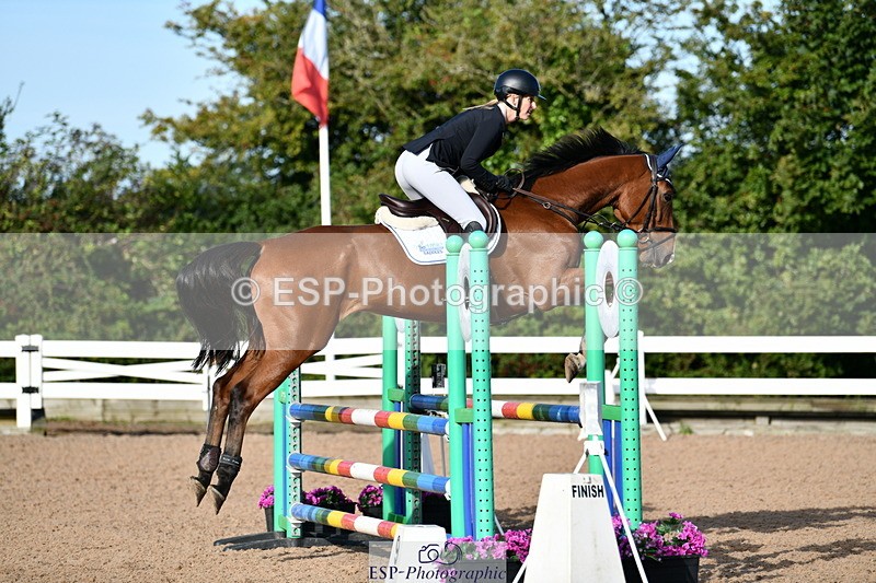 240913A-091722-02887 - Cls 20 Snr British Novice and 90cm Open