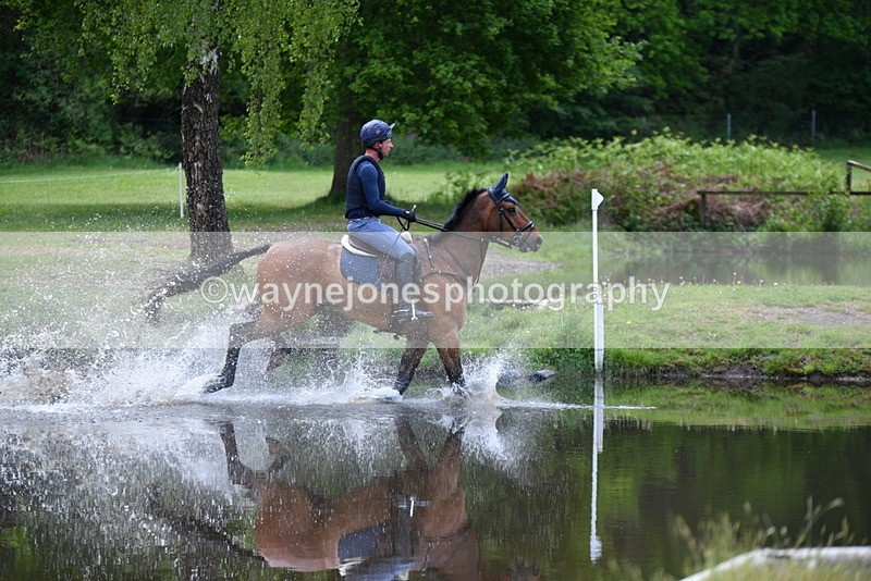 WJ5_5121 - Time 12:04 to 13:05