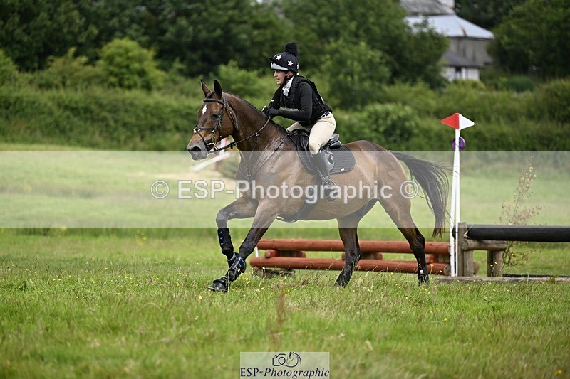 240630-123857-00914 - 927-Jen_Unwin-Hun_Ros_Tolketna