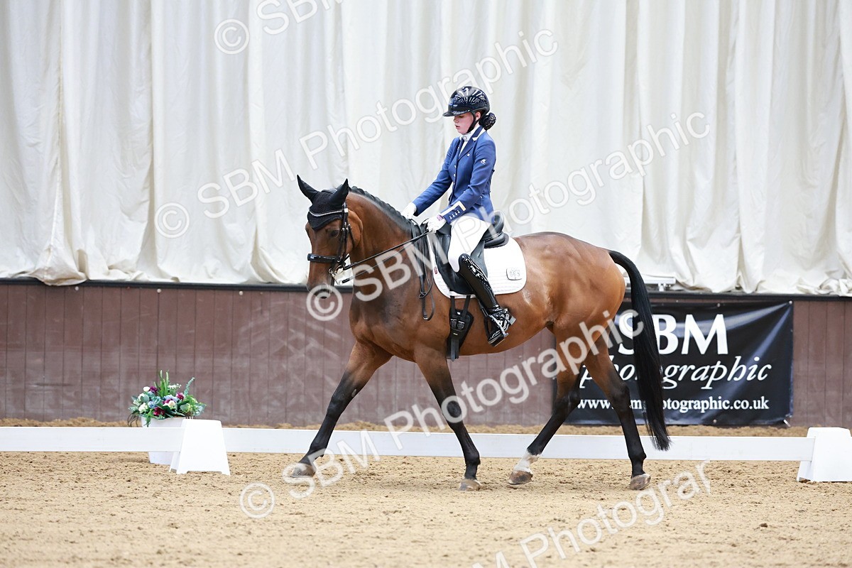 SBM_017876 - Class 15 - FEI Junior