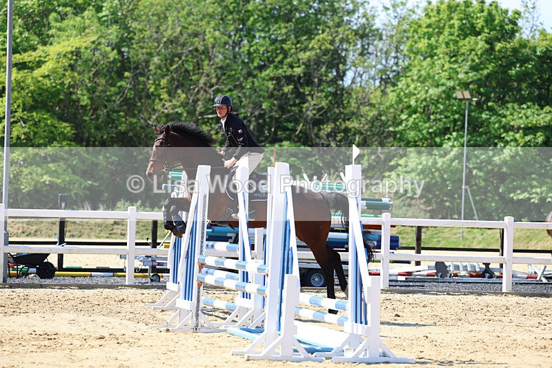 3E7A5521 - Class 4: Senior BN/90cm open