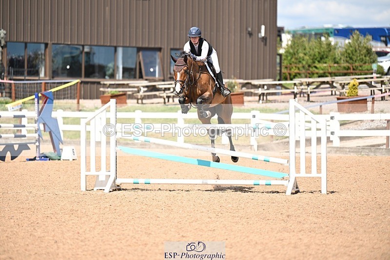 250709-154537-01207 - Cls 6 Snr Fox & 1.20m