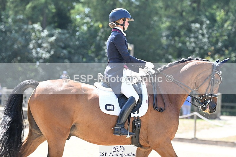 250810A-134729-07084 - 111-Elizabeth.AllenHeraldik