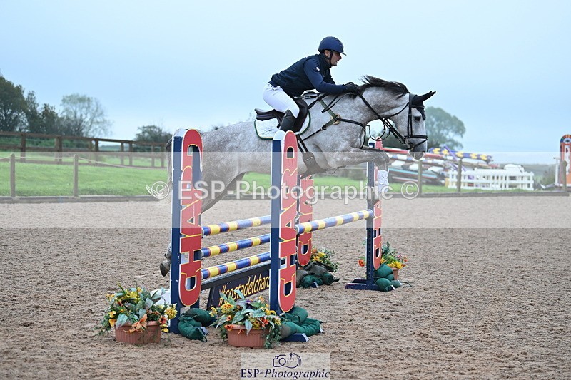 231013A-092900-00916 - Cls 7 Discovery & 1m Open