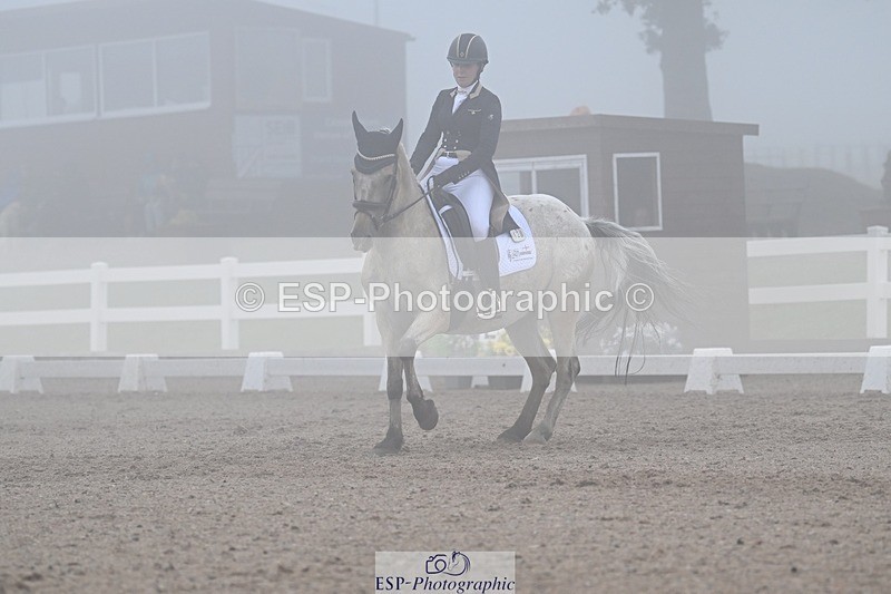 250907-151543-09300 - 128-Chantelle.Oliver-SymondsStadmorslow.Coffee.n.Cream