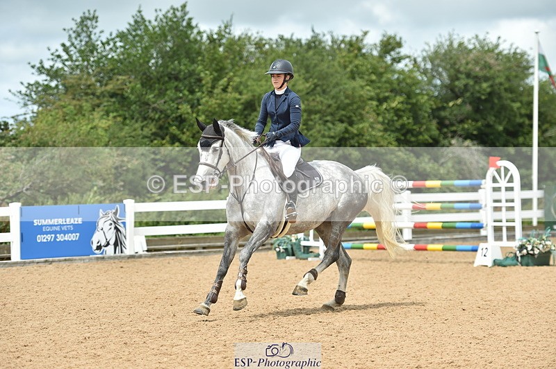 230723A-130122-11987 - Cls 24, 1 Star Gold 1.30m