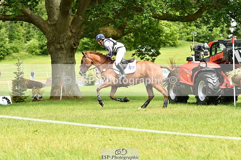 250525A-133618-16794 - D-462-Gemma.Stevens-CHILLI.KING