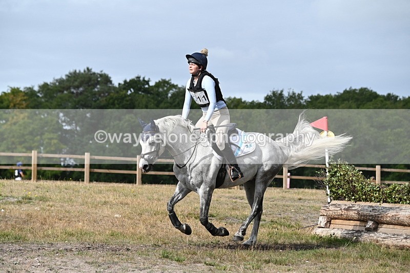 WJ6_9896 - XC Time 10:22 to 10:35