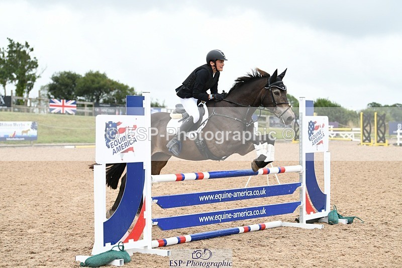 250807-112017-00599 - 90cm Round 1