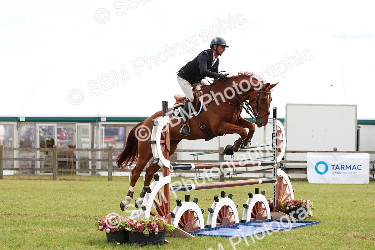 SBM_13748 - Class 206 - Senior Newcomers - 1.10m Open