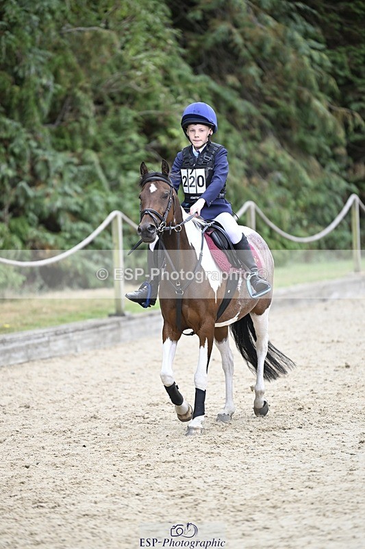 250820A-131439-06998 - Round 1, Start to 1.30pm Break