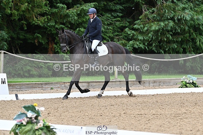 240810-101015-02467 - 161-John.Fullick-Hermosa.bella