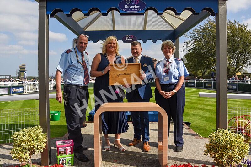 310824-Race 3-Frank The Spark-2785 - Race 3