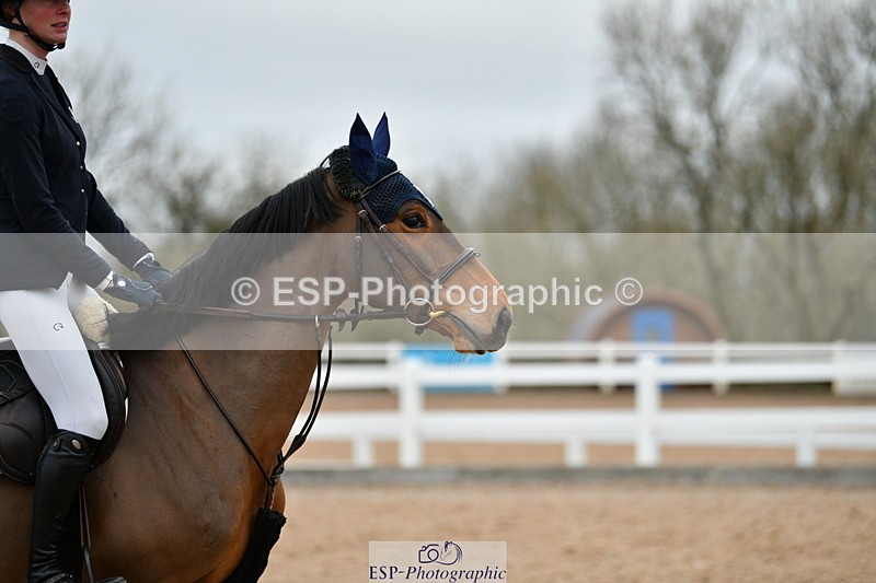 240112A-135551-01031 - Cls 6 Foxhunter and 1.20m Open