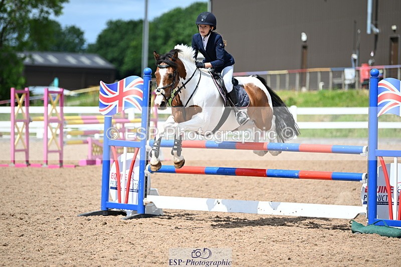 240608A-150953-01562 - Cls 11 Pony Newcomers and 1m Open