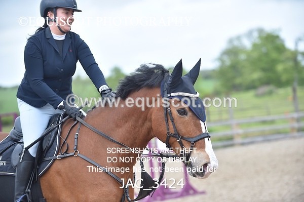 JAC_3424 - CLASS 4 Senior BritiNovice/ 90cm Open