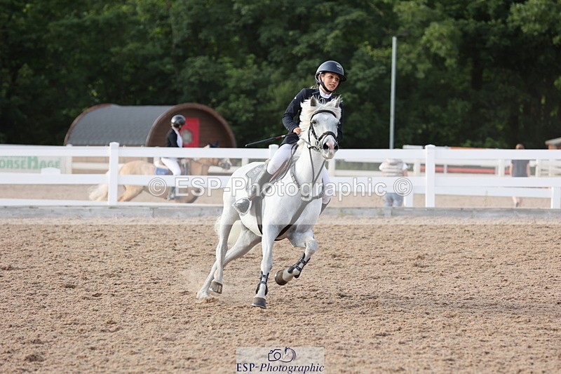 240629A-191941-09484 - Cls 14 Springboard 128cm + 138cm
