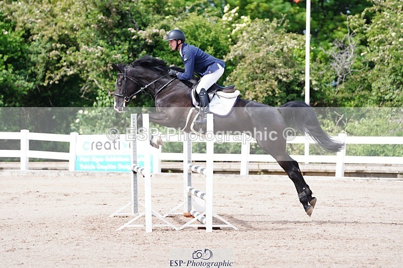 250525-105110-09177 - Cls 32 A&B Snr Brit Nov & 90cm Open