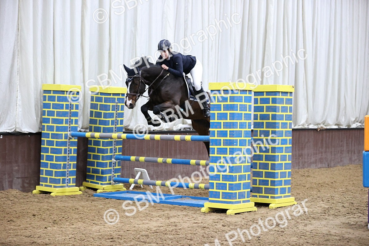 SBM_001988 - Class 4 - Senior Newcomers - 1.10m Open