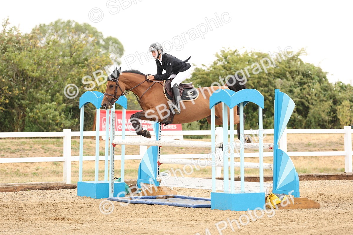 SBM_024093 - Class 6 - Senior Newcomers 1.10m