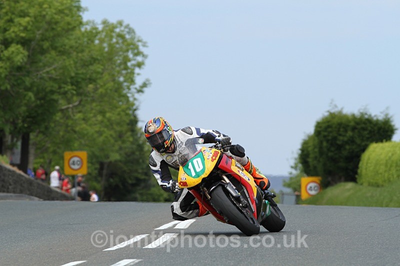 Daniel Cooper - Bennetts.co.uk Lightweight TT