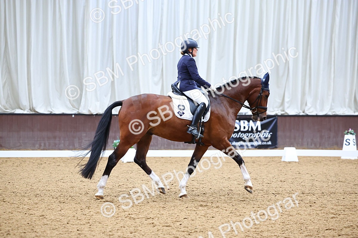 SBM_006493 - Class 5 - novice 6 - 12.04-13.07