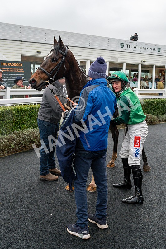 110124-Race 1-Brucio-5302 - Race 1